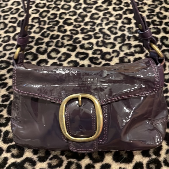 Coach Small Dark Purple Bag Patent Leather with large gold buckle - Picture 10 of 12